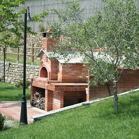 Benza Vakantieboerderij Imperia