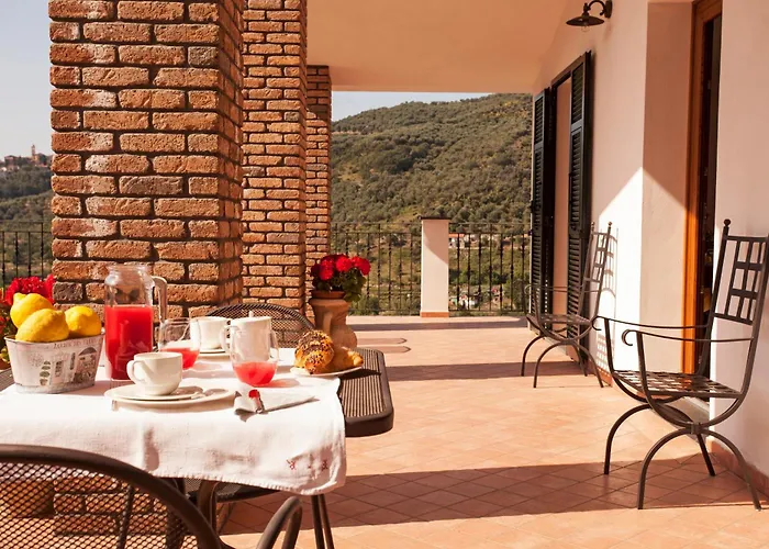 Alloggio per agriturismo Benza Imperia
