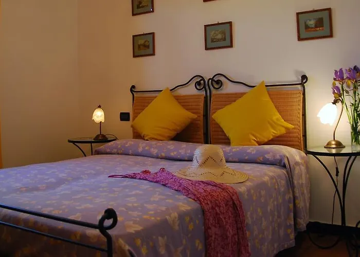 Alloggio per agriturismo Benza Imperia